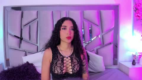 Lanna  online show from March 11, 11:12 am