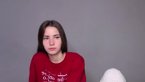 Emma online show from October 3, 2:32 am