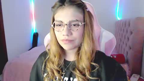 Sofia 3 online show from July 21, 1:18 am