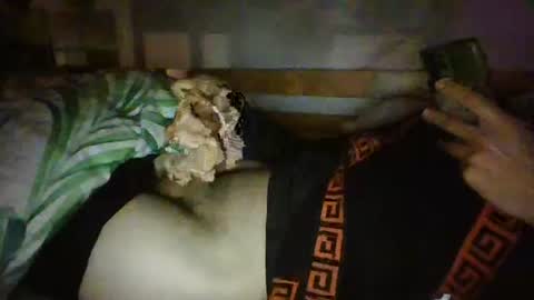 _longsword_123 online show from December 2, 10:07 pm