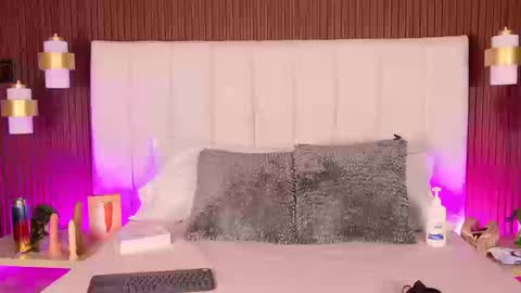 Luisa merrid online show from March 12, 5:00 am