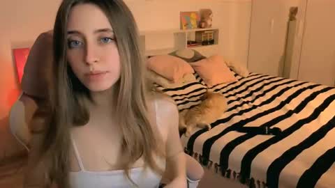 Amanda  mandy online show from November 23, 4:05 pm