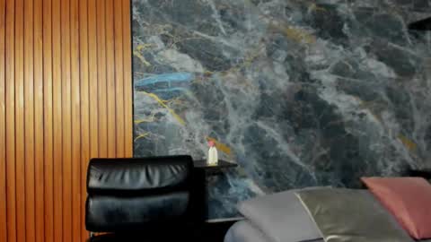 _luca_flame online show from October 18, 4:16 am