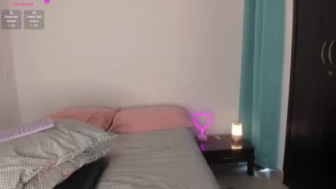   online show from February 13, 4:21 pm