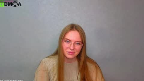 Snapshot of _lysafeta_ chatting on February 10, 1:22 pm Welcome guys Pleasure to see you all here My name is Lysafeta and MichaelaTip menu is active Private is open online show from February 10, 1:22 pm