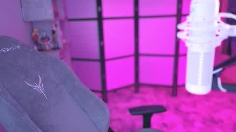 Mariko online show from November 6, 3:37 pm