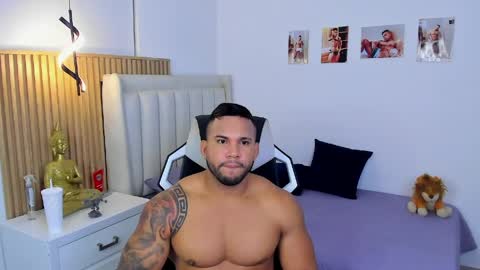 _matthew_santos_ online show from April 11, 2:16 am