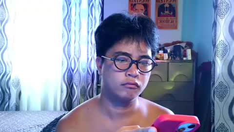 MAX Dont forget to follow online show from June 10, 2:00 am