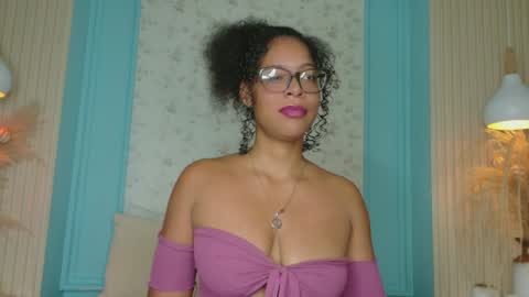  mlavega  online show from April 7, 4:47 am