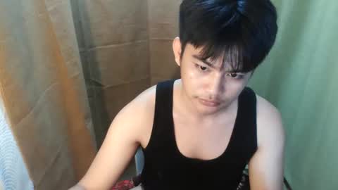 _mikko_moto_ online show from April 18, 7:58 pm