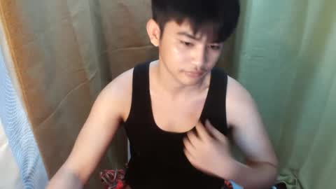 _mikko_moto_ online show from April 18, 7:07 pm