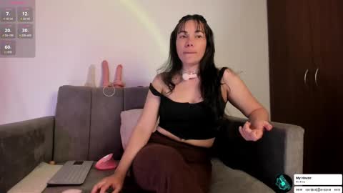 Snapshot of _mila0717 chatting on September 24, 4:41 am Mila online show from September 24, 4:41 am