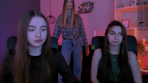 your Mila online show from April 7, 9:11 am