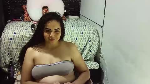 _milf_naughty online show from October 28, 2:23 am