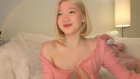 _milli_sun online show from June 5, 5:14 am