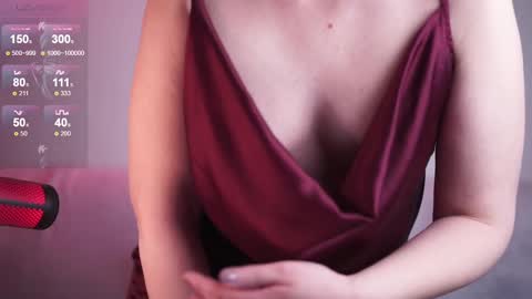 _million_dollarsmile online show from March 4, 3:15 pm