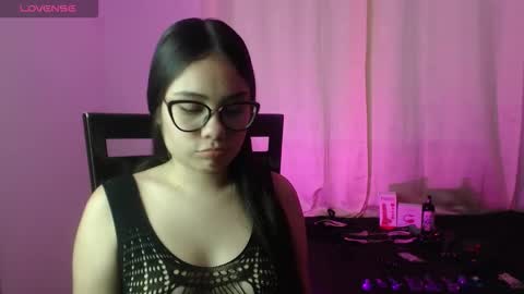 _moon_rosee online show from March 27, 9:49 pm