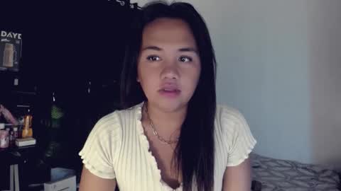 Angel online show from April 2, 11:22 pm