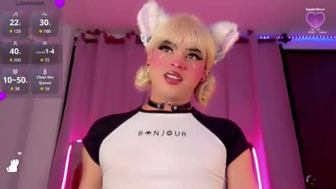 Snapshot of _natsuki chatting on October 11, 5:05 pm _natsuki online show from October 11, 5:05 pm