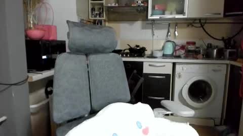 Snapshot of _nika_kik chatting on October 8, 5:08 pm Nika online show from October 8, 5:08 pm