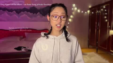 Mikayla online show from February 15, 4:25 am