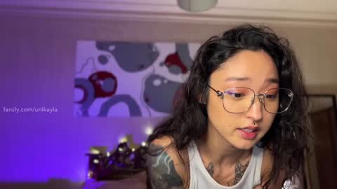 Mikayla online show from December 13, 2:49 pm