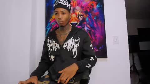 Kevin  online show from June 19, 9:04 am