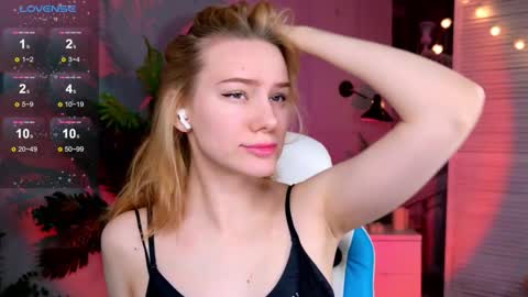 im Amy online show from February 18, 6:24 am