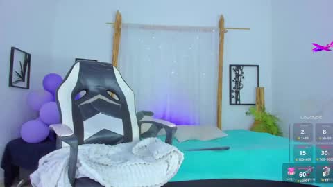 Moon online show from September 18, 9:08 pm