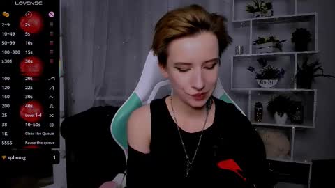 Rein online show from February 13, 9:40 pm