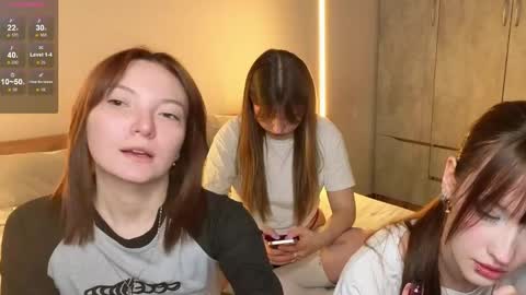 LISSAPVT IS OPEN online show from April 5, 3:42 pm