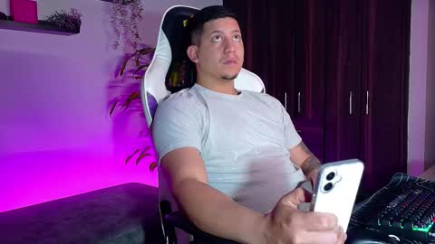 Roberto online show from October 8, 10:21 am