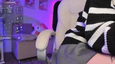   online show from January 26, 5:23 pm