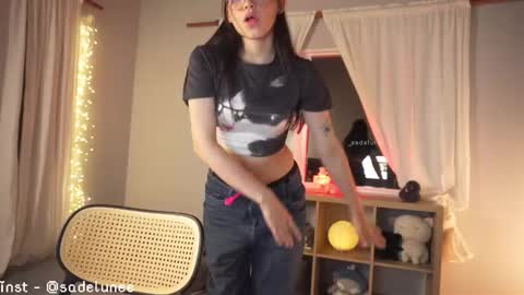 _sadelune online show from October 22, 3:31 am