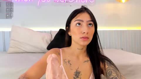 Sam  online show from September 15, 10:39 am