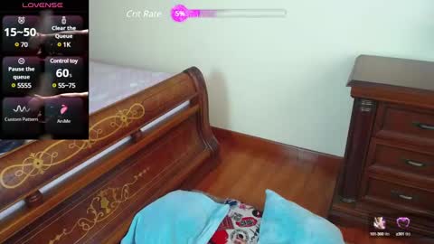 Sarah online show from February 1, 3:28 pm