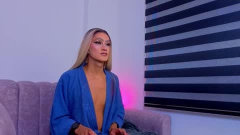 Scarlett online show from December 1, 4:10 am