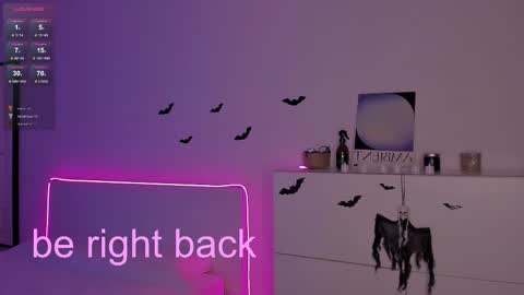 Kat online show from November 1, 7:57 pm