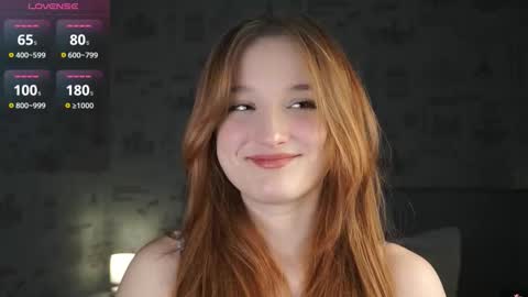 Snapshot of _sensual_vi_ chatting on October 1, 3:44 pm Amelie online show from October 1, 3:44 pm