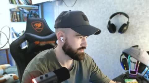 Ask me online show from April 7, 10:50 am