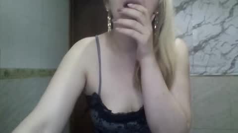  SexyXSveta  online show from June 5, 6:08 am