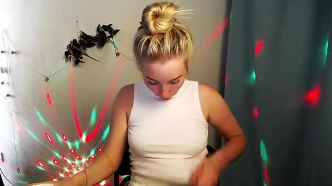 Rachel online show from May 24, 10:55 am