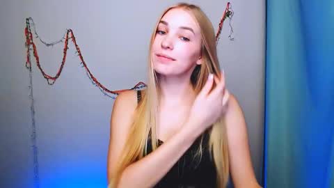 Rachel online show from December 16, 8:59 pm