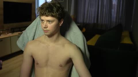 OLIVERpvt is open online show from February 4, 12:09 pm