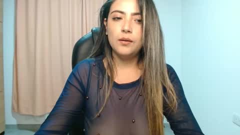 Rachel  online show from December 19, 2:01 am