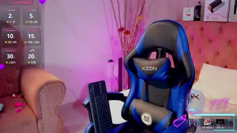 Taylor online show from March 23, 10:26 pm