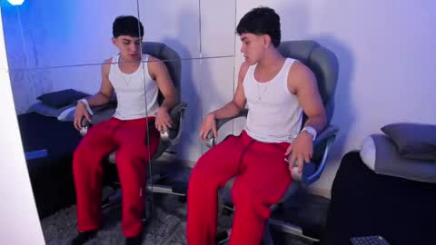 _taylorblack online show from April 21, 11:39 am