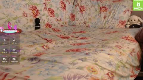 Mia online show from March 22, 12:42 pm