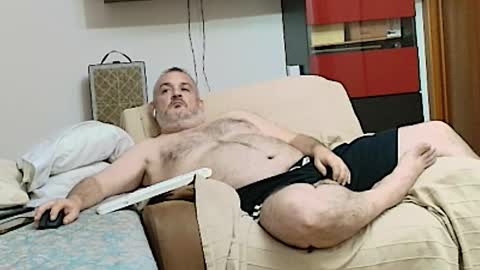    OO               online show from November 15, 3:57 pm