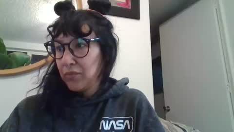 _tutti_frutti_ online show from February 5, 6:06 am